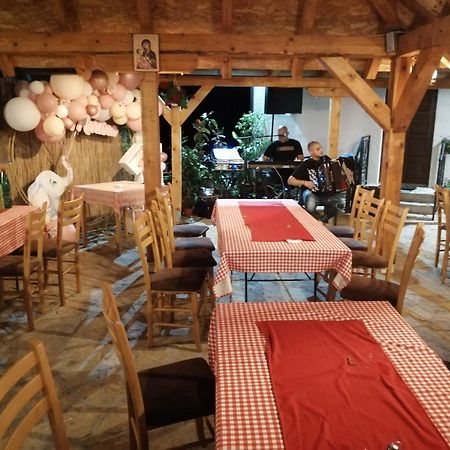 Etno Selo Lelic Bed & Breakfast Valjevo Exterior photo