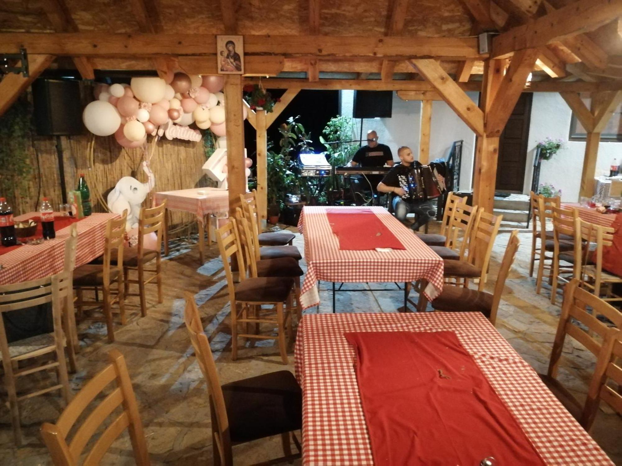 Etno Selo Lelic Bed & Breakfast Valjevo Exterior photo