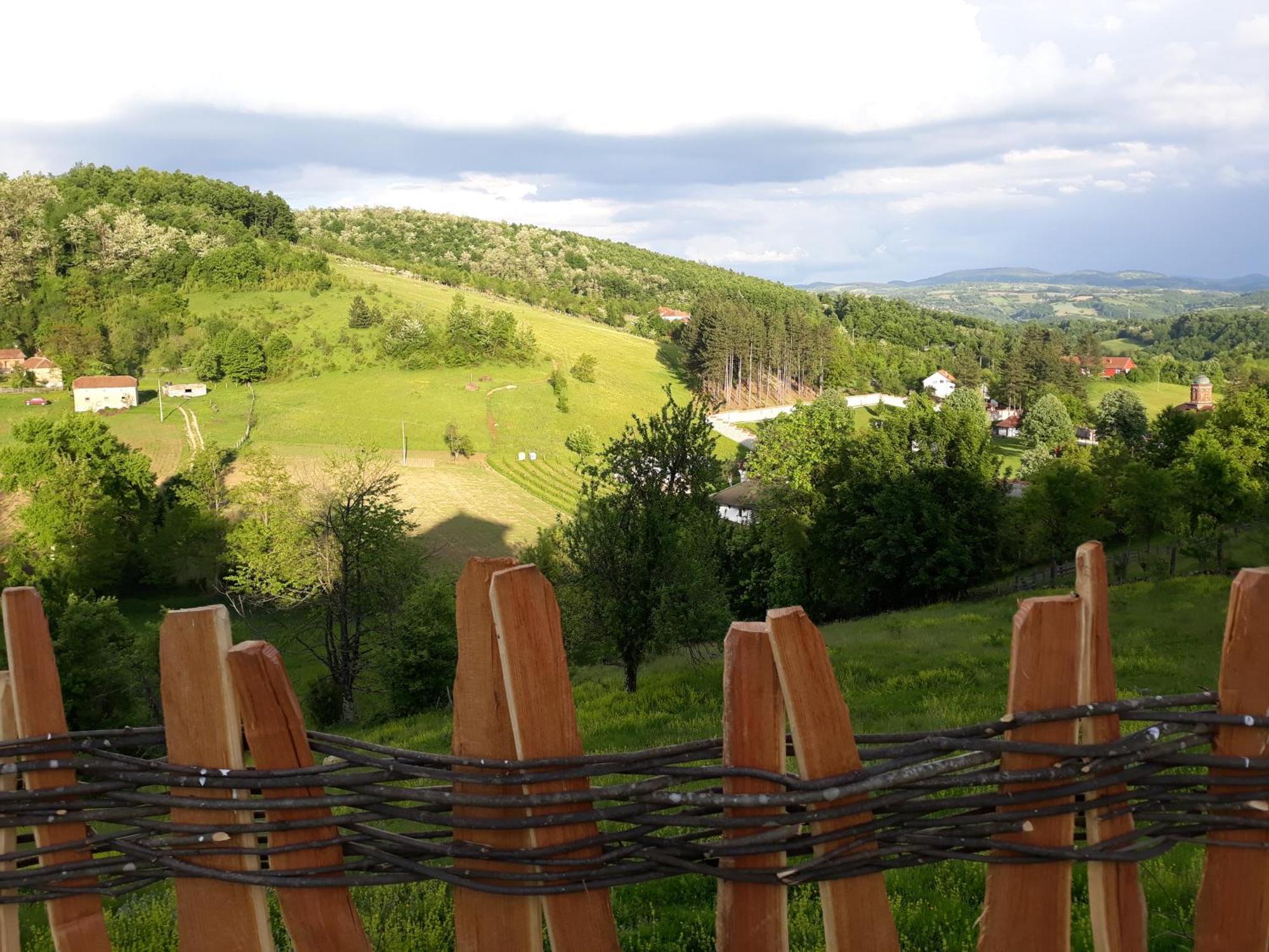 Etno Selo Lelic Bed & Breakfast Valjevo Exterior photo