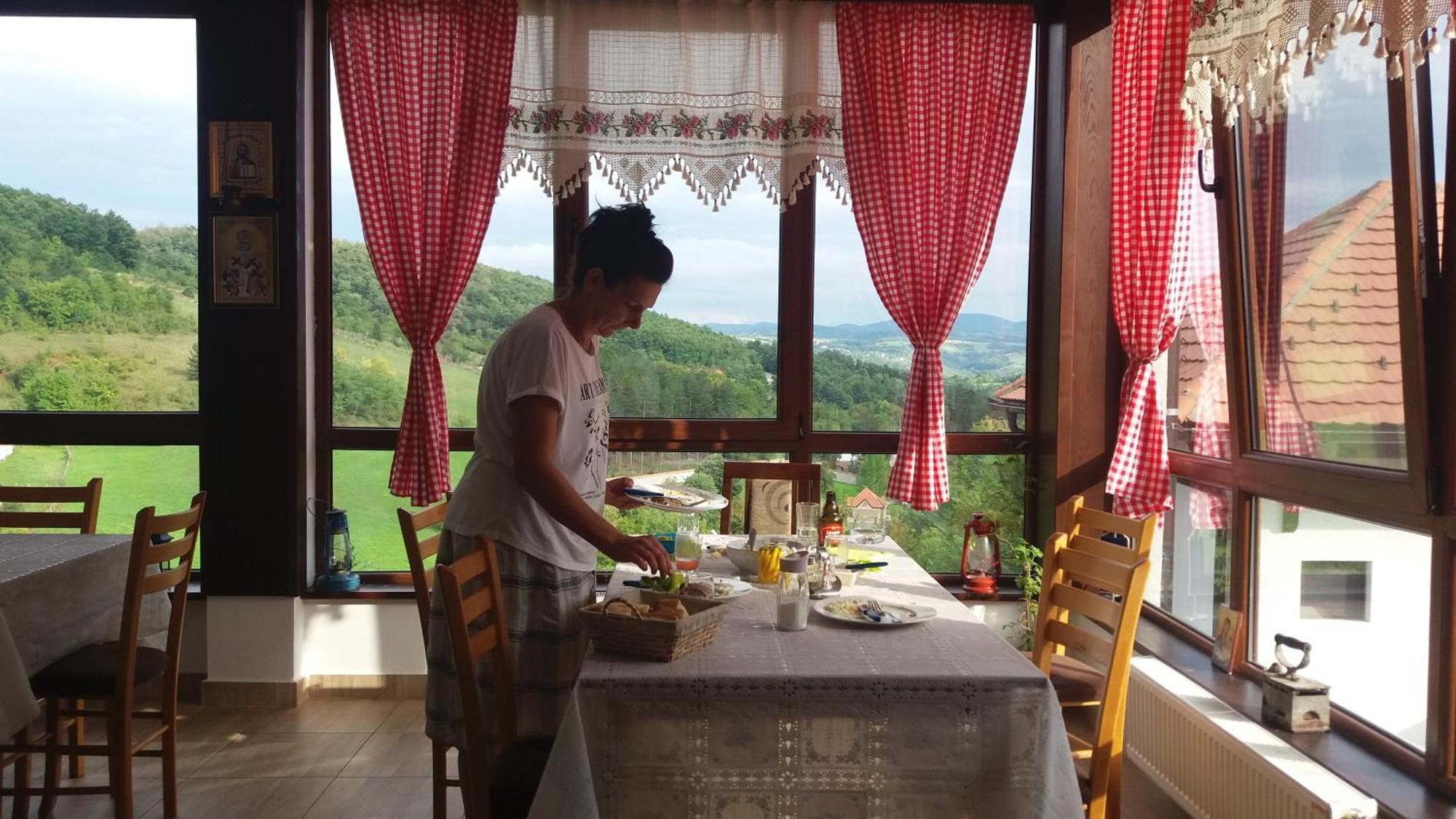 Etno Selo Lelic Bed & Breakfast Valjevo Exterior photo