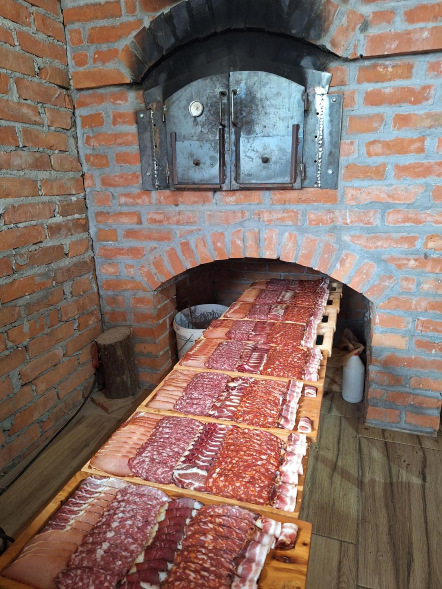 Etno Selo Lelic Bed & Breakfast Valjevo Exterior photo